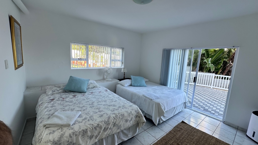 5 Bedroom Property for Sale in Dana Bay Western Cape